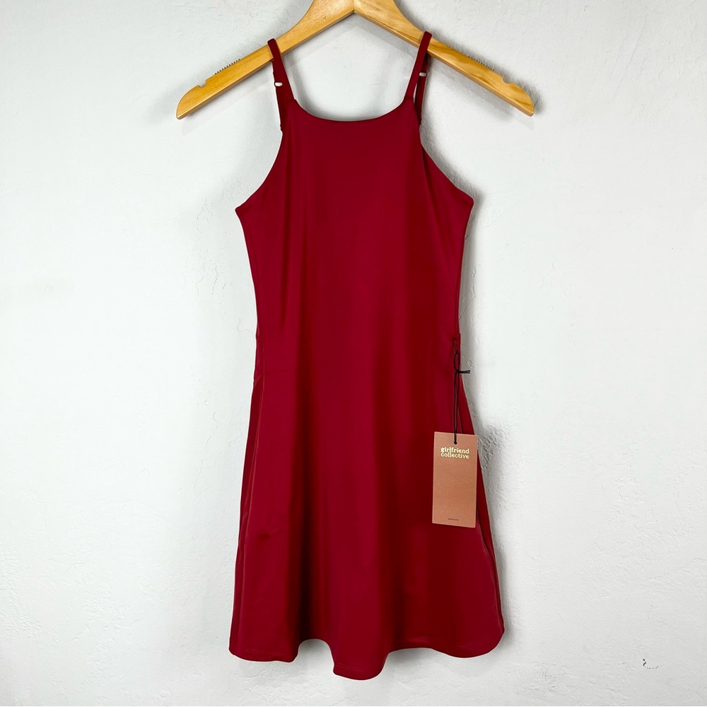 NEW Girlfriend Collective Naomi Active Workout Dress Shorts Lava Red Size Small